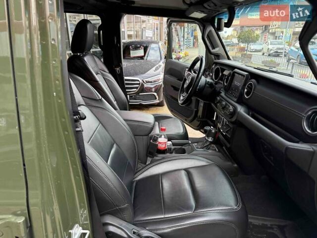 Зелений Джип Wrangler, об'ємом двигуна 3.6 л та пробігом 57 тис. км за 48900 $, фото 38 на Automoto.ua