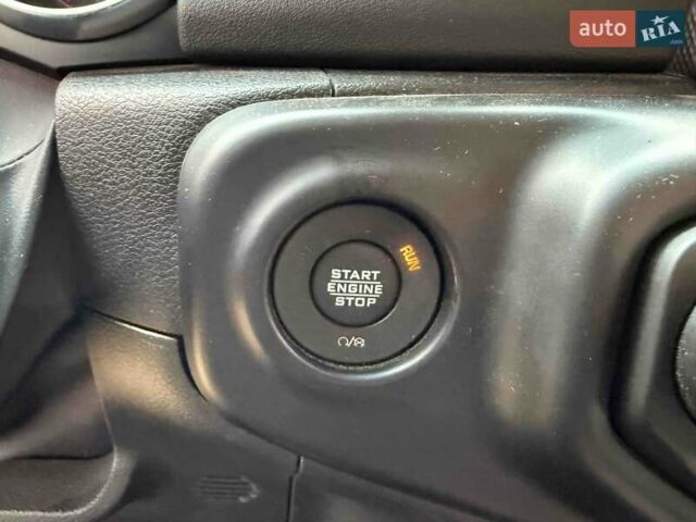 Зелений Джип Wrangler, об'ємом двигуна 3.6 л та пробігом 57 тис. км за 48900 $, фото 20 на Automoto.ua