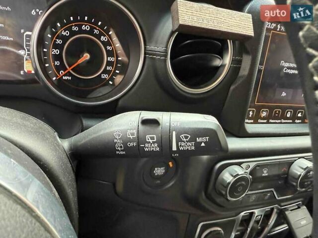 Зелений Джип Wrangler, об'ємом двигуна 3.6 л та пробігом 57 тис. км за 48900 $, фото 18 на Automoto.ua