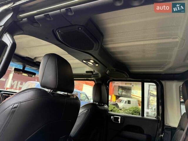 Зелений Джип Wrangler, об'ємом двигуна 3.6 л та пробігом 57 тис. км за 48900 $, фото 30 на Automoto.ua