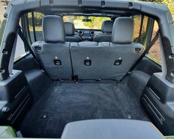 Зеленый Джип Вранглер, объемом двигателя 3.6 л и пробегом 38 тыс. км за 37000 $, фото 14 на Automoto.ua