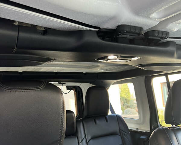 Джип Вранглер 2021 в Львове на Automoto.ua Зеленый Джип Вранглер, объемом двигателя 3.6 л и пробегом 54 тыс. км за 49000 $, фото 14 на Automoto.ua