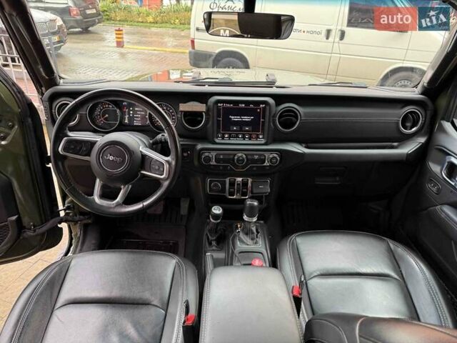 Зелений Джип Wrangler, об'ємом двигуна 3.6 л та пробігом 57 тис. км за 48900 $, фото 32 на Automoto.ua