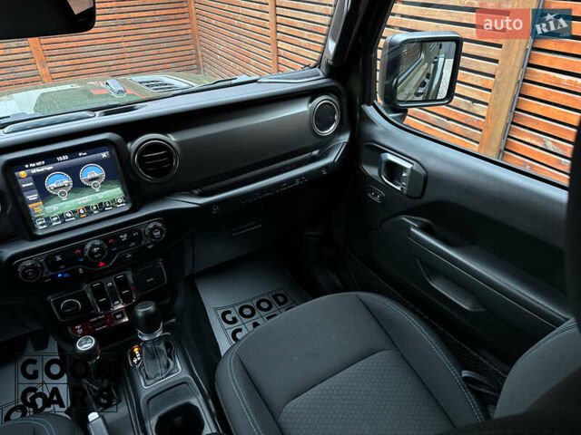 Зеленый Джип Вранглер, объемом двигателя 2 л и пробегом 31 тыс. км за 45000 $, фото 42 на Automoto.ua