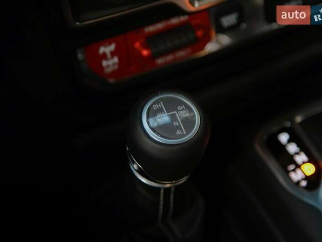 Зеленый Джип Вранглер, объемом двигателя 2 л и пробегом 26 тыс. км за 52500 $, фото 19 на Automoto.ua