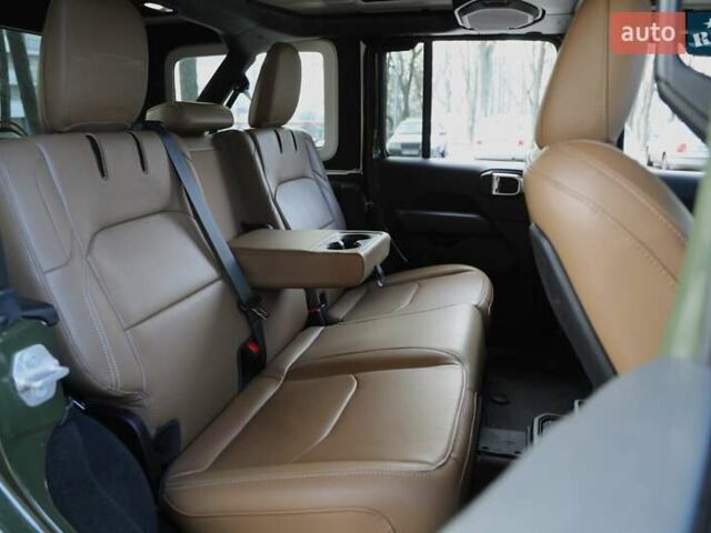 Зеленый Джип Вранглер, объемом двигателя 2 л и пробегом 26 тыс. км за 52500 $, фото 8 на Automoto.ua