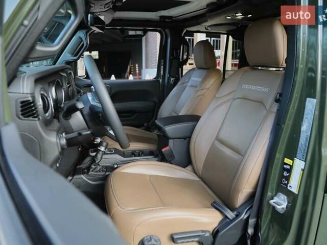 Зеленый Джип Вранглер, объемом двигателя 2 л и пробегом 26 тыс. км за 52500 $, фото 6 на Automoto.ua