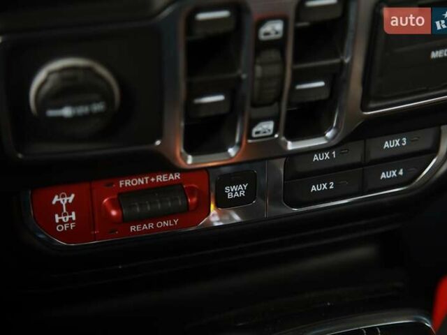 Зеленый Джип Вранглер, объемом двигателя 2 л и пробегом 26 тыс. км за 52500 $, фото 18 на Automoto.ua