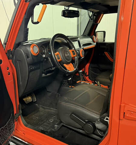 Оранжевый Джип Вранглер, объемом двигателя 3.6 л и пробегом 165 тыс. км за 26900 $, фото 19 на Automoto.ua