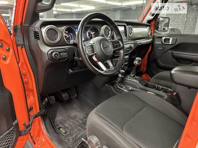 Помаранчевий Джип Wrangler, об'ємом двигуна 3.6 л та пробігом 90 тис. км за 42500 $, фото 39 на Automoto.ua