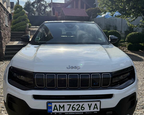 Джип Avenger 2024 в Житомире на Automoto.ua Белый Джип Avenger, объемом двигателя 0 л и пробегом 15 тыс. км за 22999 $, фото 1 на Automoto.ua