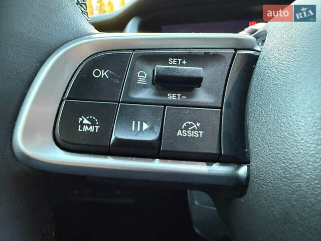 Черный Джип Avenger, объемом двигателя 0 л и пробегом 55 тыс. км за 19300 $, фото 3 на Automoto.ua