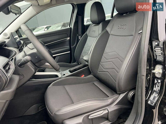 Черный Джип Avenger, объемом двигателя 0 л и пробегом 18 тыс. км за 20950 $, фото 17 на Automoto.ua