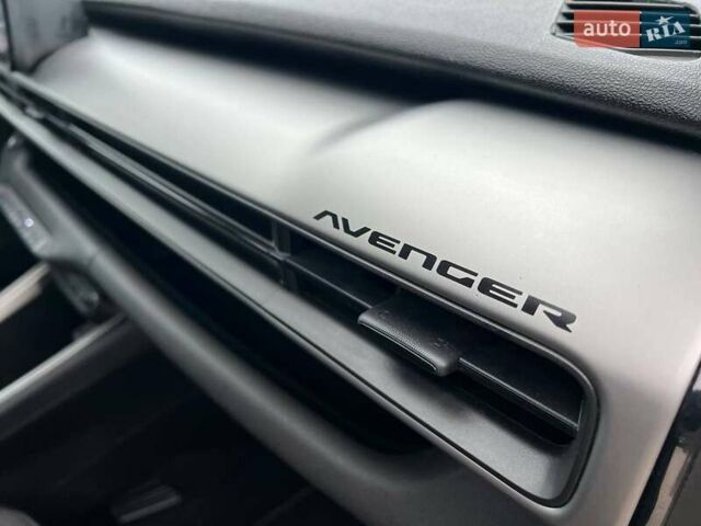 Черный Джип Avenger, объемом двигателя 0 л и пробегом 18 тыс. км за 20950 $, фото 42 на Automoto.ua