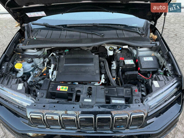 Черный Джип Avenger, объемом двигателя 0 л и пробегом 55 тыс. км за 19300 $, фото 5 на Automoto.ua