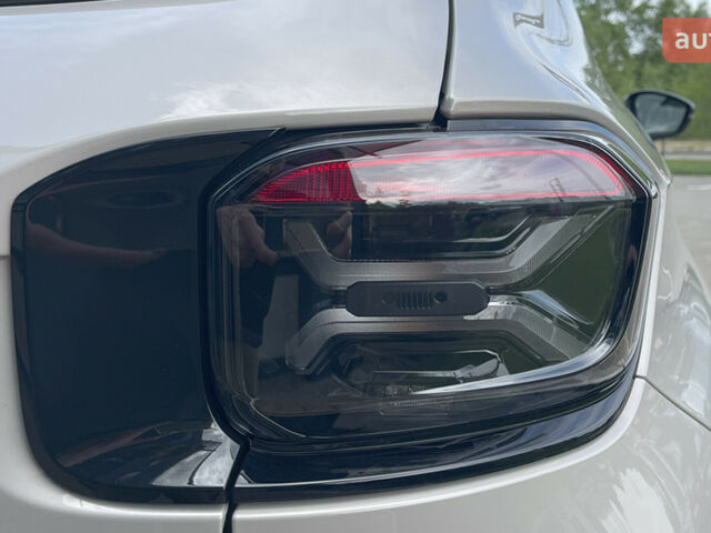 купити нове авто Джип Avenger 2025 року від офіційного дилера Автопасаж Джип фото