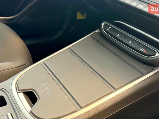 купить новое авто Джип Avenger 2025 года от официального дилера JEEP ЦЕНТР ОДЕСА ТОВ «АДІС-МОТОР» Джип фото