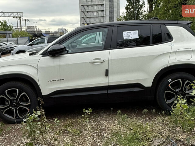 Джип Avenger, объемом двигателя 1.2 л и пробегом 0 тыс. км за 28480 $, фото 3 на Automoto.ua