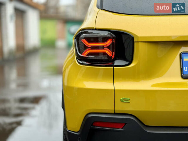 Желтый Джип Avenger, объемом двигателя 1.2 л и пробегом 9 тыс. км за 25400 $, фото 10 на Automoto.ua