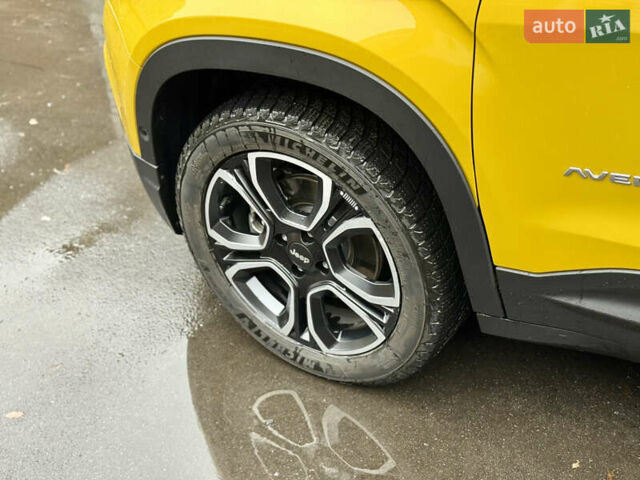 Желтый Джип Avenger, объемом двигателя 1.2 л и пробегом 9 тыс. км за 25400 $, фото 6 на Automoto.ua