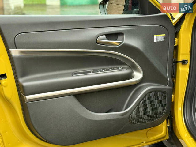 Желтый Джип Avenger, объемом двигателя 1.2 л и пробегом 9 тыс. км за 25400 $, фото 16 на Automoto.ua