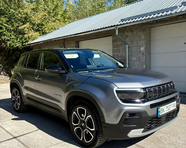 Сірий Джип Avenger, об'ємом двигуна 0 л та пробігом 25 тис. км за 25500 $, фото 3 на Automoto.ua