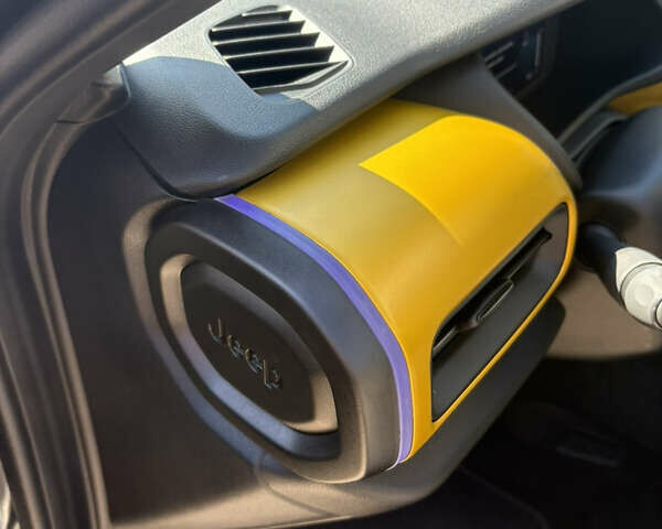 Сірий Джип Avenger, об'ємом двигуна 0 л та пробігом 25 тис. км за 25500 $, фото 29 на Automoto.ua
