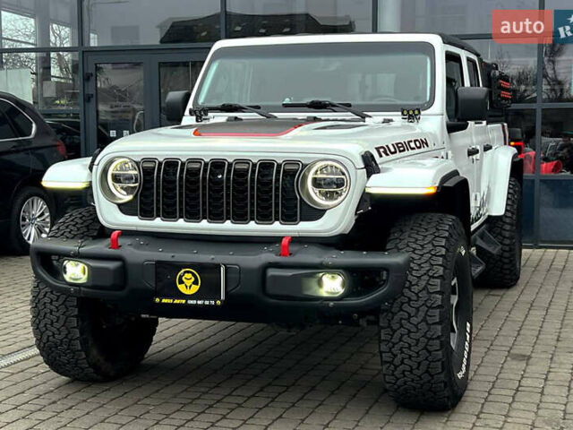 Белый Джип Gladiator, объемом двигателя 3.6 л и пробегом 63 тыс. км за 58000 $, фото 2 на Automoto.ua