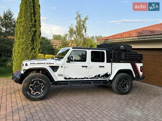 Білий Джип Gladiator, об'ємом двигуна 3.6 л та пробігом 61 тис. км за 65950 $, фото 3 на Automoto.ua