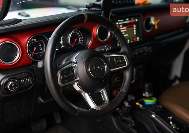 Білий Джип Gladiator, об'ємом двигуна 3.6 л та пробігом 34 тис. км за 59500 $, фото 28 на Automoto.ua