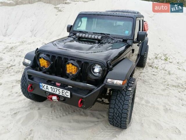 Чорний Джип Gladiator, об'ємом двигуна 3.6 л та пробігом 50 тис. км за 64444 $, фото 6 на Automoto.ua