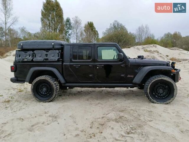 Чорний Джип Gladiator, об'ємом двигуна 3.6 л та пробігом 50 тис. км за 64444 $, фото 7 на Automoto.ua