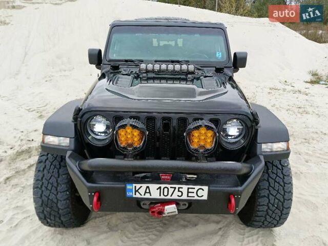 Чорний Джип Gladiator, об'ємом двигуна 3.6 л та пробігом 50 тис. км за 64444 $, фото 5 на Automoto.ua