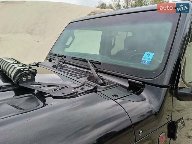 Чорний Джип Gladiator, об'ємом двигуна 3.6 л та пробігом 50 тис. км за 64444 $, фото 27 на Automoto.ua