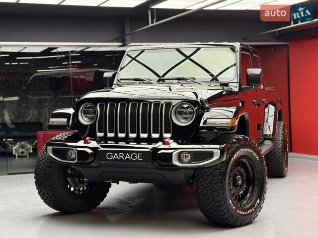 Черный Джип Gladiator, объемом двигателя 3.6 л и пробегом 14 тыс. км за 49900 $, фото 6 на Automoto.ua