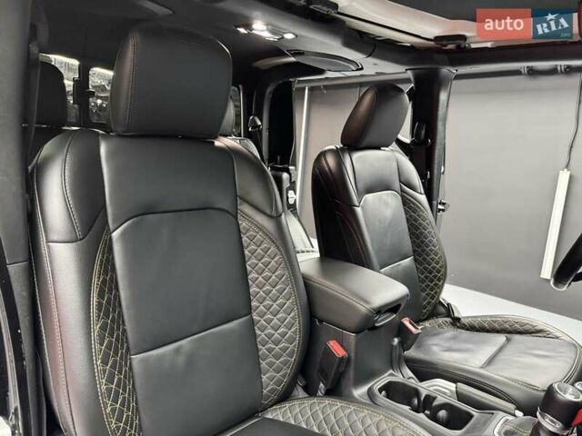 Черный Джип Gladiator, объемом двигателя 3.6 л и пробегом 14 тыс. км за 49900 $, фото 55 на Automoto.ua