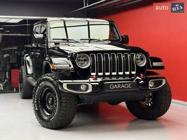 Черный Джип Gladiator, объемом двигателя 3.6 л и пробегом 14 тыс. км за 49900 $, фото 12 на Automoto.ua