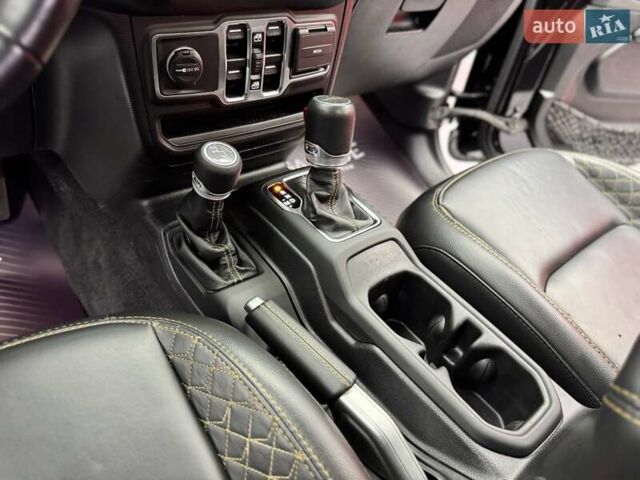Черный Джип Gladiator, объемом двигателя 3.6 л и пробегом 14 тыс. км за 49900 $, фото 40 на Automoto.ua
