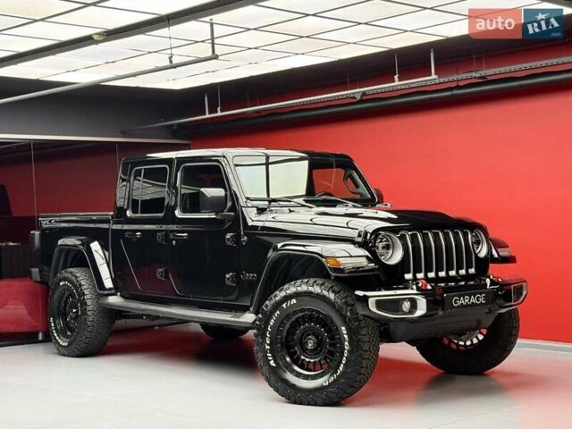 Черный Джип Gladiator, объемом двигателя 3.6 л и пробегом 14 тыс. км за 49900 $, фото 14 на Automoto.ua