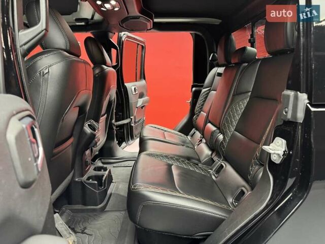 Черный Джип Gladiator, объемом двигателя 3.6 л и пробегом 14 тыс. км за 49900 $, фото 43 на Automoto.ua