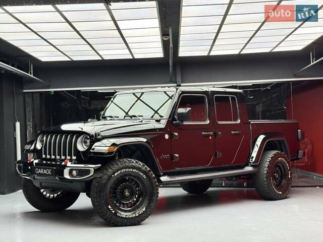 Черный Джип Gladiator, объемом двигателя 3.6 л и пробегом 14 тыс. км за 49900 $, фото 7 на Automoto.ua