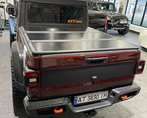 Красный Джип Gladiator, объемом двигателя 3.6 л и пробегом 72 тыс. км за 59900 $, фото 25 на Automoto.ua