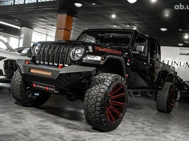 Джип Gladiator, объемом двигателя 3.6 л и пробегом 33 тыс. км за 36900 $, фото 2 на Automoto.ua