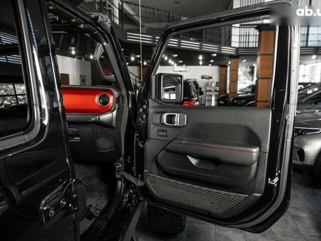 Джип Gladiator, объемом двигателя 3.6 л и пробегом 33 тыс. км за 36900 $, фото 21 на Automoto.ua