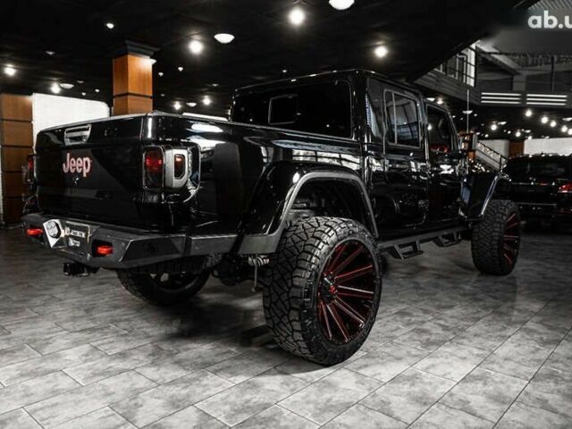 Джип Gladiator, объемом двигателя 3.6 л и пробегом 33 тыс. км за 36900 $, фото 4 на Automoto.ua