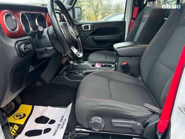 Джип Gladiator, объемом двигателя 3.6 л и пробегом 63 тыс. км за 58000 $, фото 9 на Automoto.ua