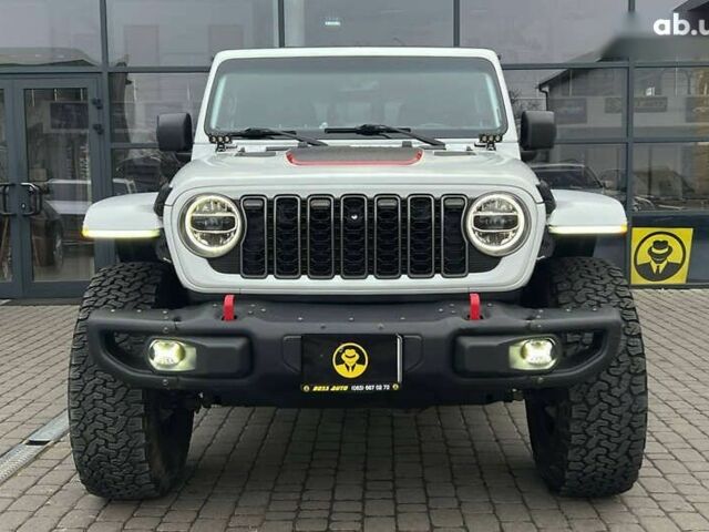 Джип Gladiator, объемом двигателя 3.6 л и пробегом 63 тыс. км за 58000 $, фото 1 на Automoto.ua