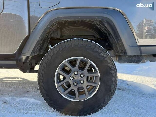 Джип Gladiator, объемом двигателя 3.6 л и пробегом 71 тыс. км за 39000 $, фото 13 на Automoto.ua
