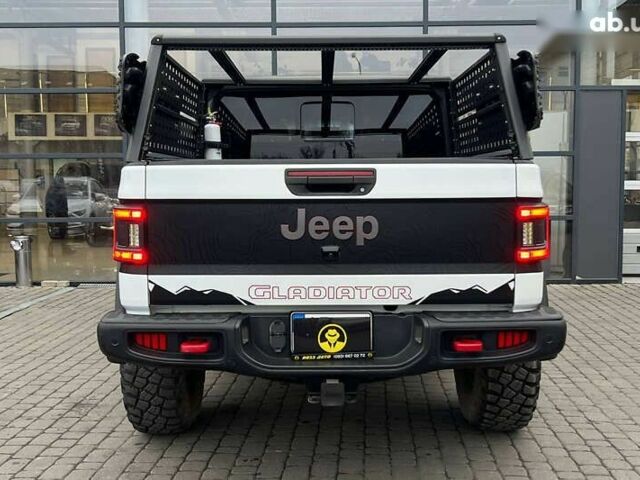 Джип Gladiator, объемом двигателя 3.6 л и пробегом 63 тыс. км за 58000 $, фото 4 на Automoto.ua