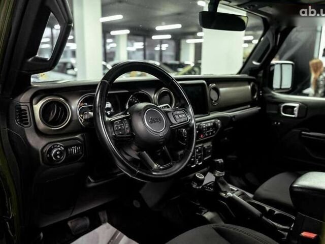 Джип Gladiator, объемом двигателя 3 л и пробегом 66 тыс. км за 49990 $, фото 5 на Automoto.ua